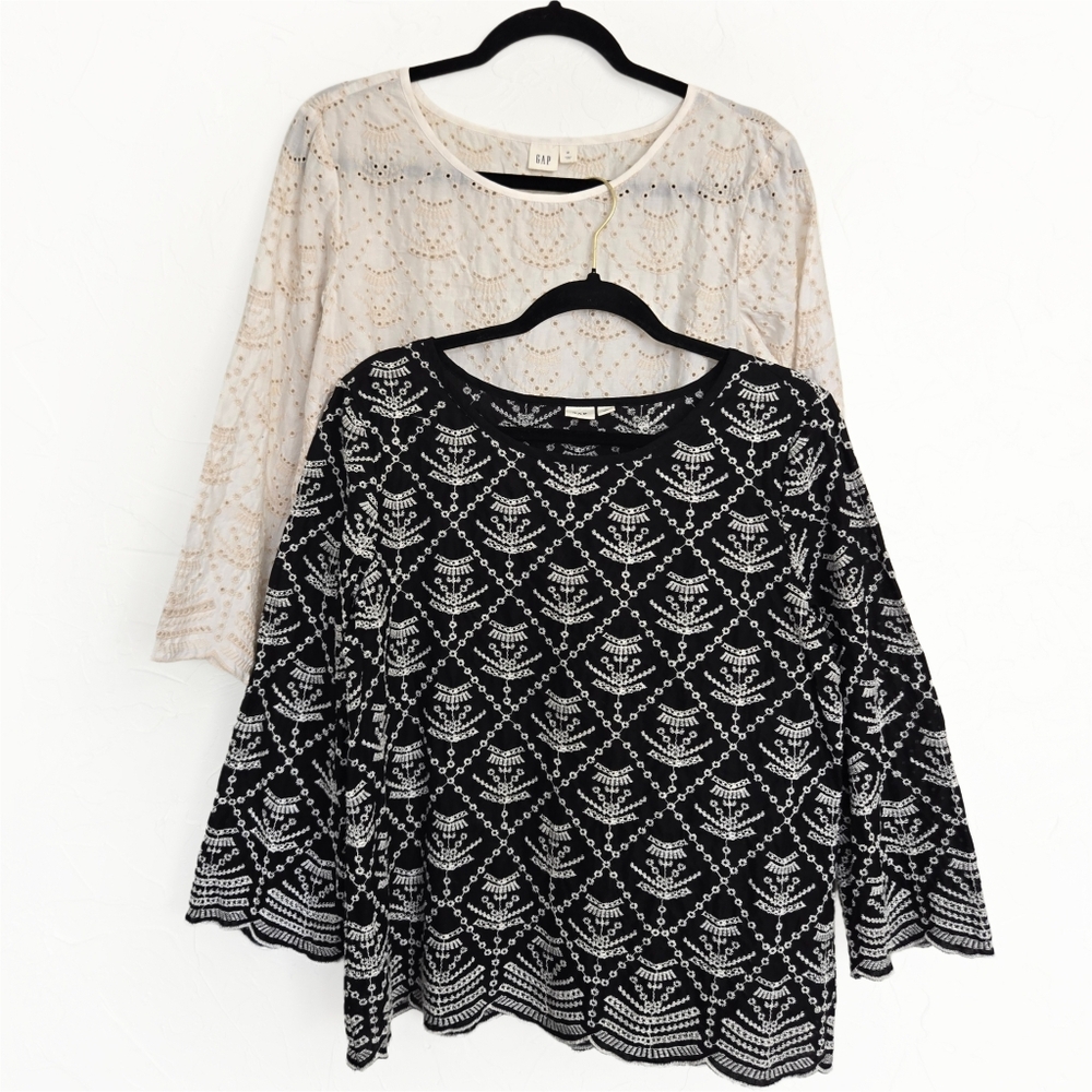 Bundle of 2 GAP Embroidered Eyelet Boho Tops, M